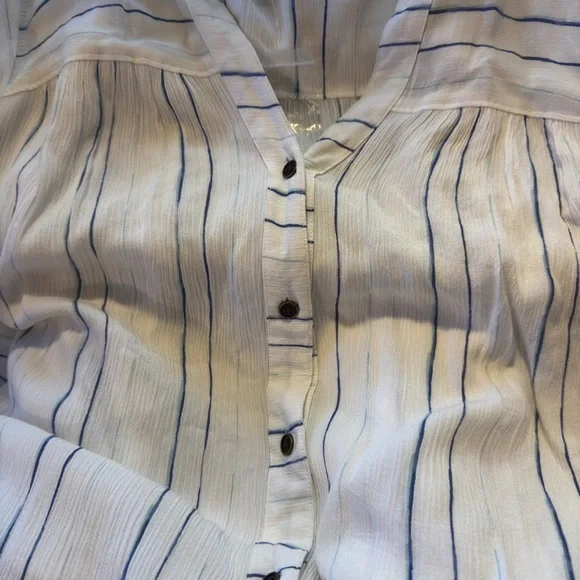 NWOT, size XXL a.n.a. long sleeve white button down blouse with blue stripes - Picture 13 of 14